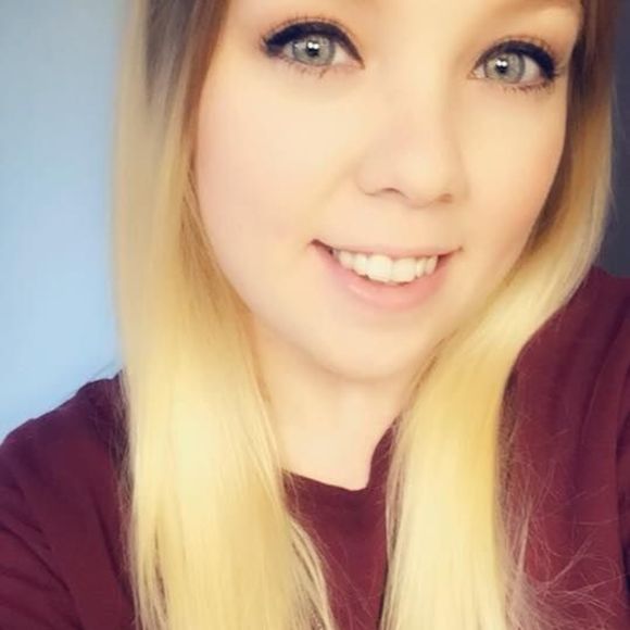 Meet your Posher, Denice - Picture 1 of 1